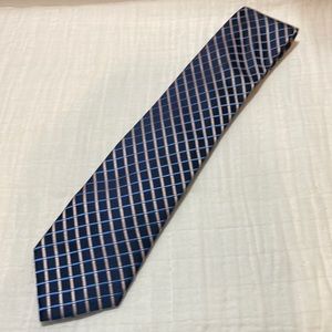Izod Tie